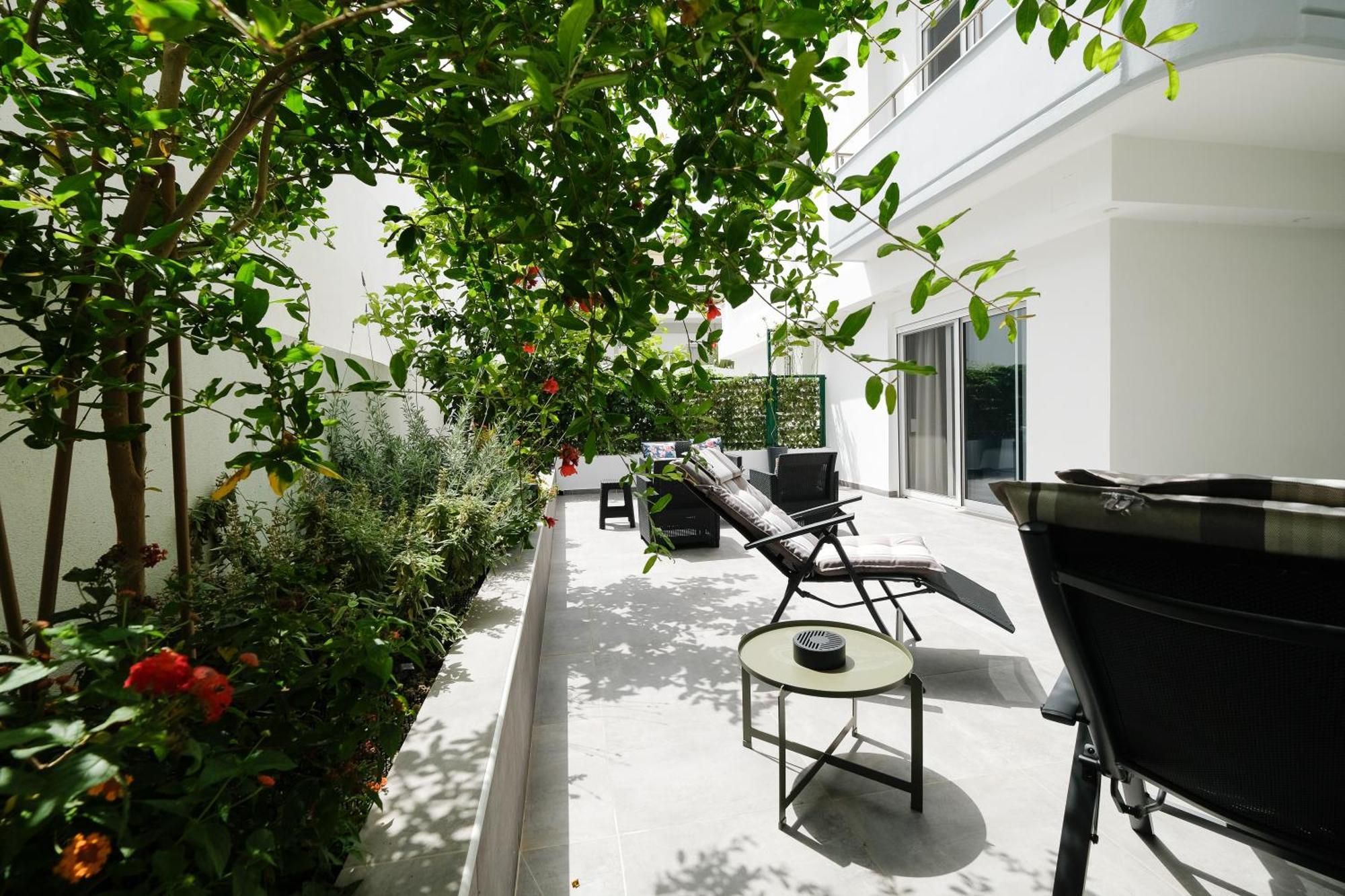 Rhodes Retreat: Modern Comfort In Serene Luxury * Rhodes City