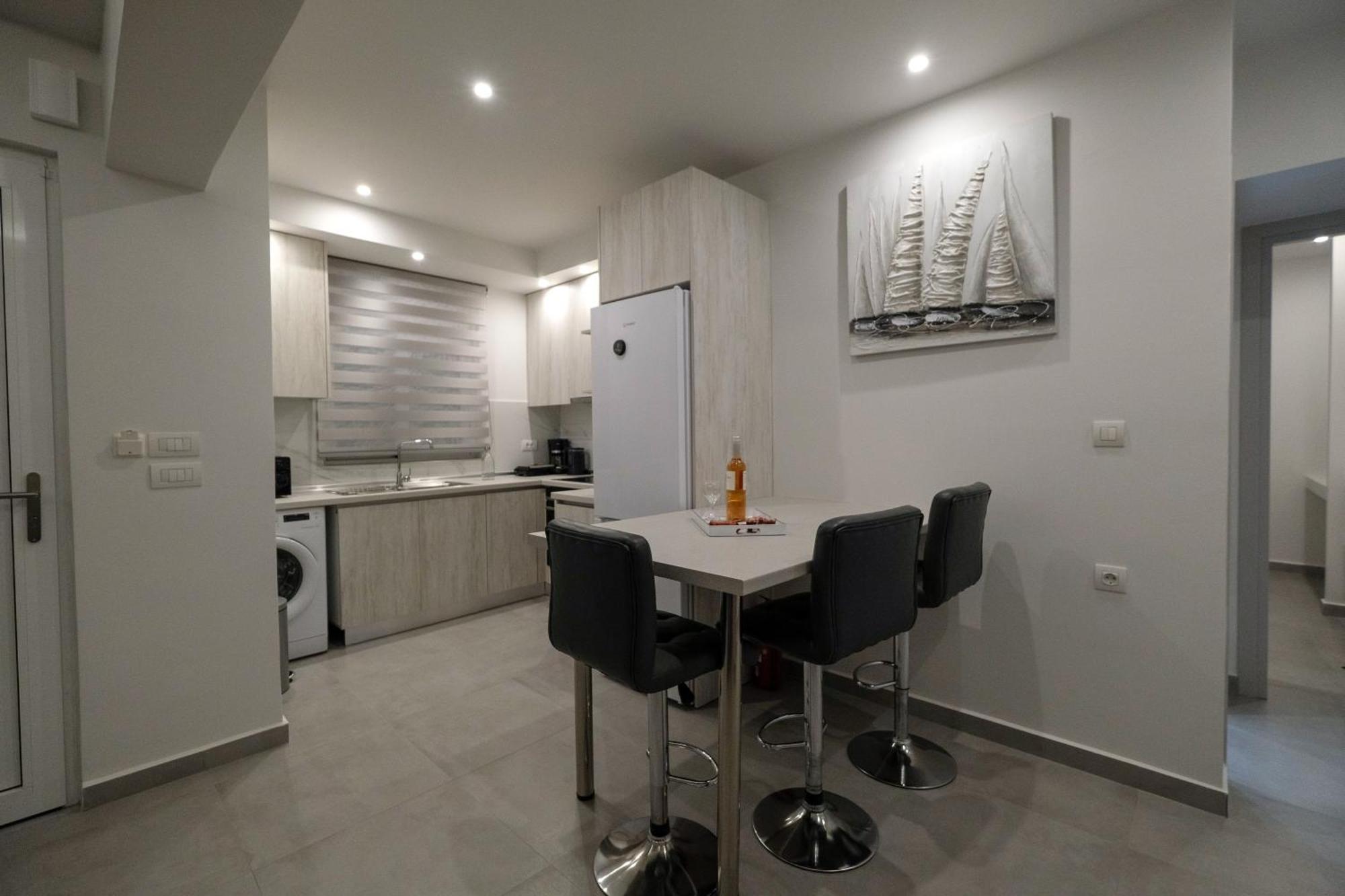 Lägenhet Rhodes Retreat: Modern Comfort In Serene Luxury Rhodes City